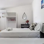 Lemon Trees & דירה *