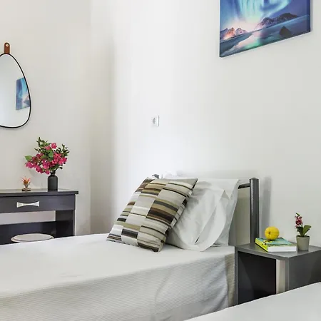 Lemon Trees & 아파트