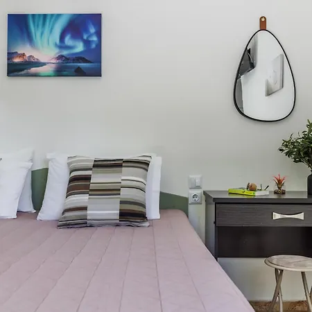 Lemon Trees & דירה סקופלוס טאון